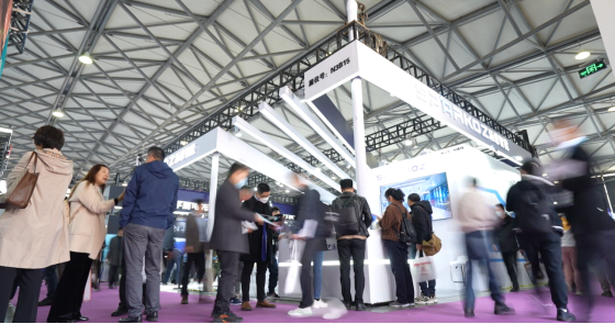 湯恩智能亮相CCE:用機(jī)器人技術(shù)賦能更好的公共服務(wù)